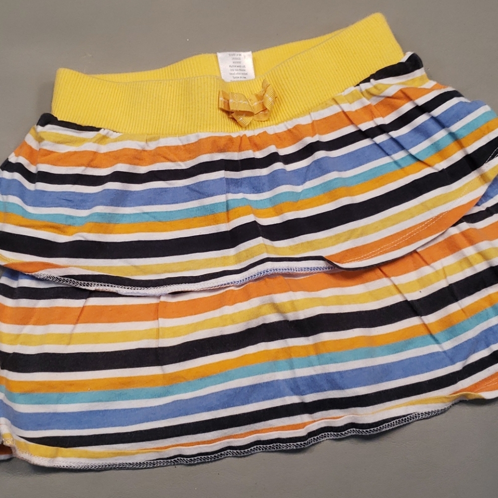 Gymboree Girl's skort, size 6